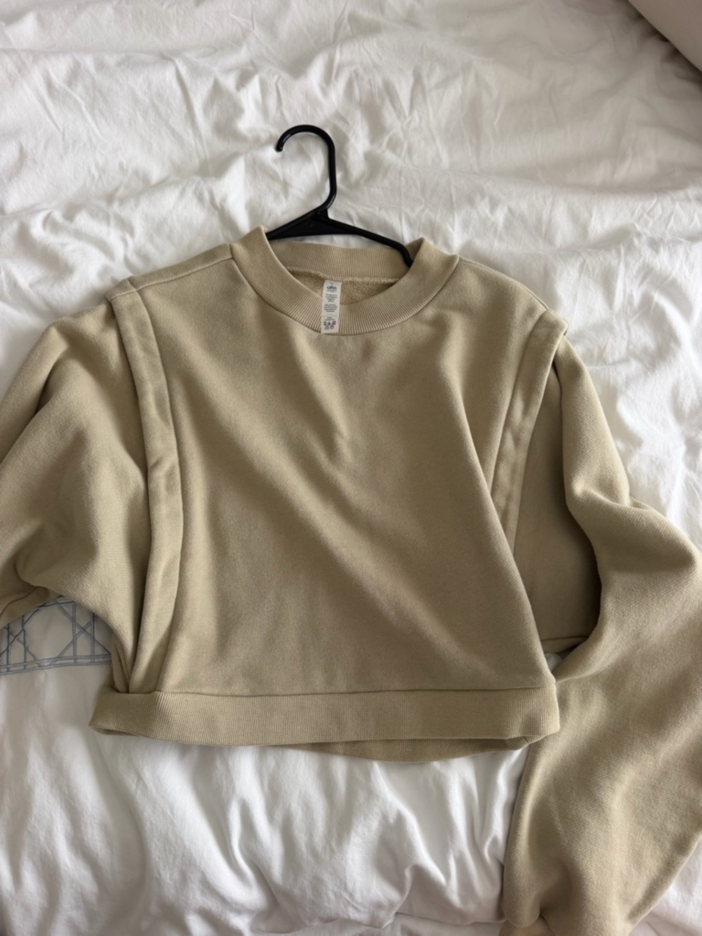 ALO Cropped Crewneck Sweatshirt
